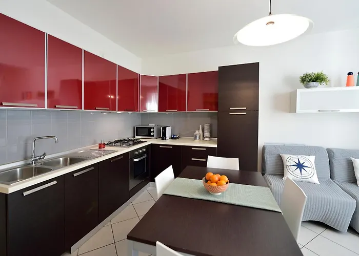 Apartamento Bilocale Mina 2 *