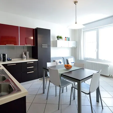 Bilocale Mina 2 *